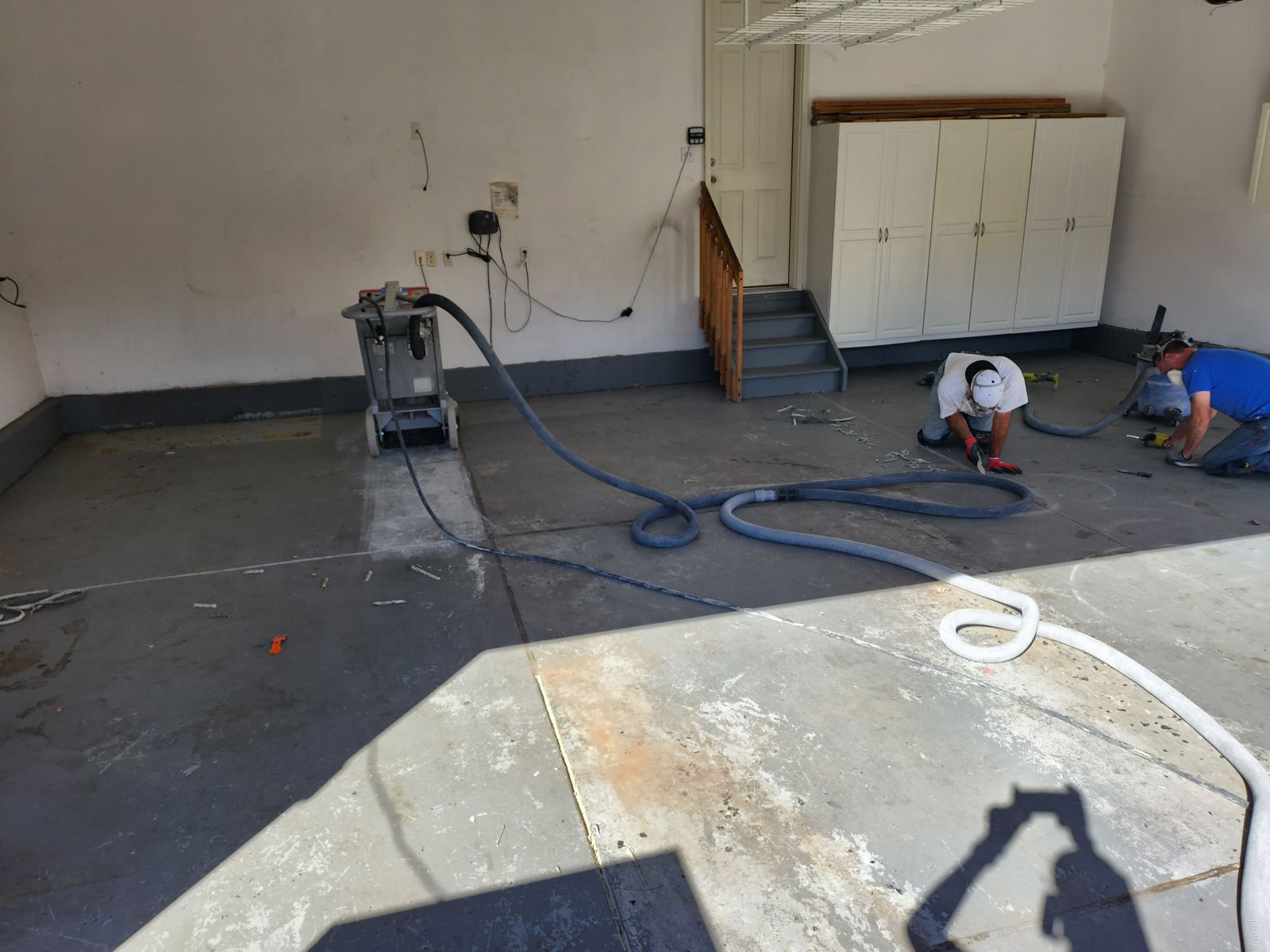 Replacing Old Nasty Epoxy Garage Floor With Beautiful Long-Lasting Polyaspartic Coating in Castle Rock, CO